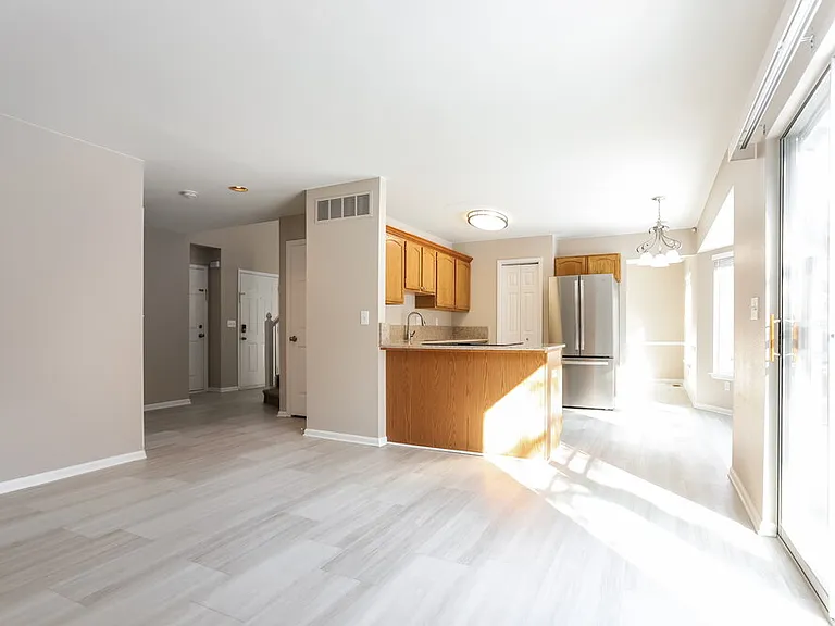 4884 S Bahama Way — Photo 10