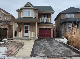 32 Signet Way #BASEMENT, Vaughan, ON L4H2E3