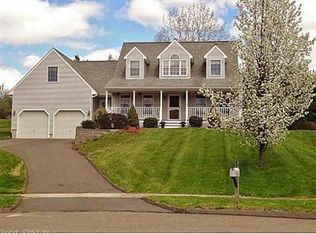 56 Shadow Ct, Middletown, CT 06457