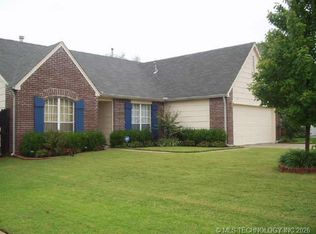 9311 S 85th Ave E, Tulsa, OK 74133