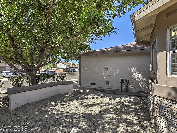 5th image of 5612 Big Sea St