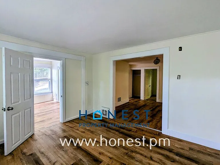 36 Prospect St #3 — Photo 9