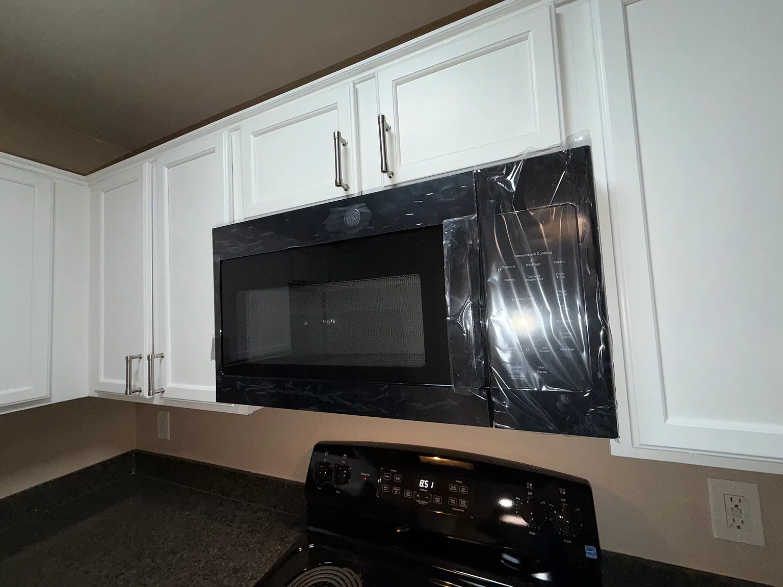 3 bed, 1200 sqft, $1,850 — Photo 4