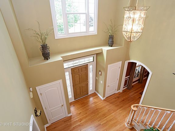 4th image of 39621 Orchard Bluff Ln