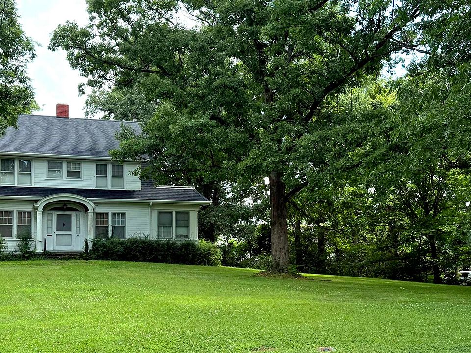 1st image of 40 Beechwood Rd