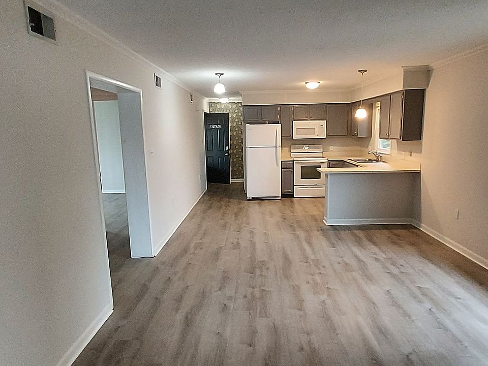 1st image of 17870 Callaway Dr Unit 4