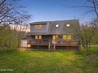 279 Rotten Rd, Equinunk, PA 18417