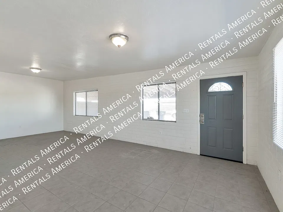 7051 S 6th Ave #2