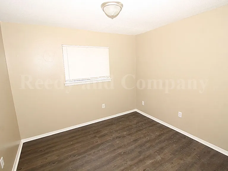 1841 S Perkins Rd — Photo 13