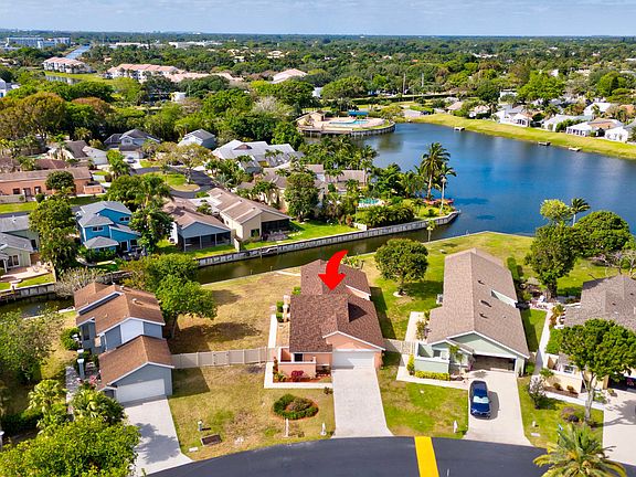 3rd image of 1970 NW 10th Street