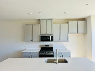 683 Olivia St, Pittsburgh, PA 15205
