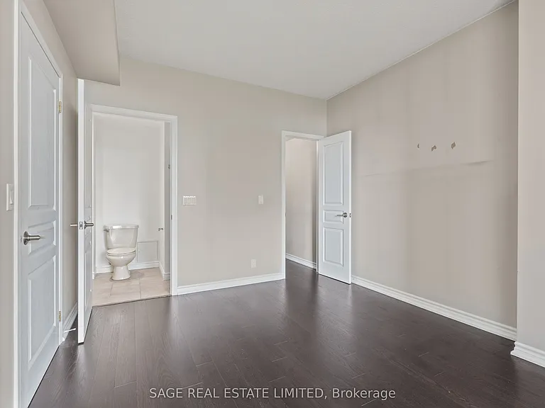 1 Deer Park Cres #803 — Photo 30