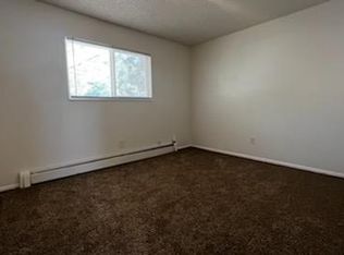 1105 Magnolia St APT 3, Colorado Springs, CO 80907