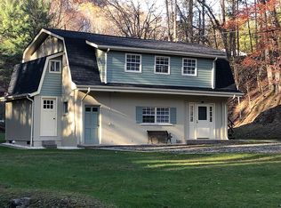 65 Montclair Dr, Charleston, WV 25311