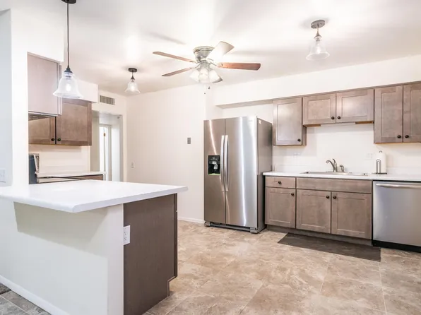 19829 N LAKE FOREST Drive, Sun City, AZ 85373