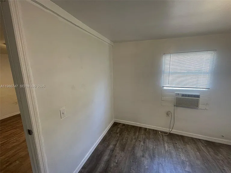 5738 Garfield St #B — Photo 19