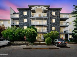 33 E Arbour Grove Close NW #413, Calgary, AB T3G4K2