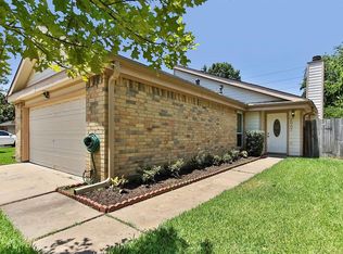 2007 Highland Hills Dr, Sugar Land, TX 77478