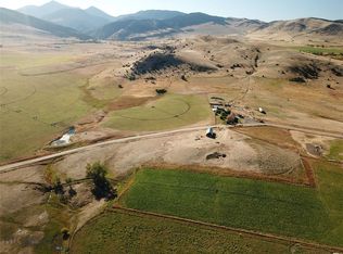 50 Hedges Ln, Cardwell, MT 59721