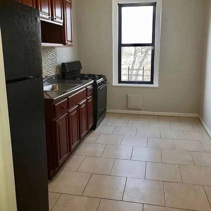 46 S Arlington Ave #5A