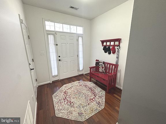 5th image of 189 Gillespie Ave