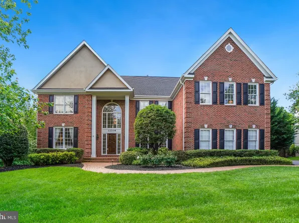 12708 Young Ln, Gaithersburg, MD 20878