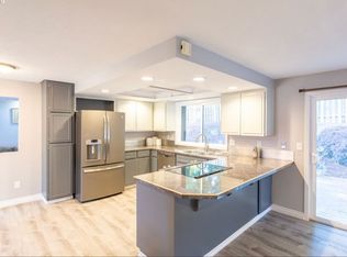 1770 Rees Hill Rd SE, Salem, OR 97306