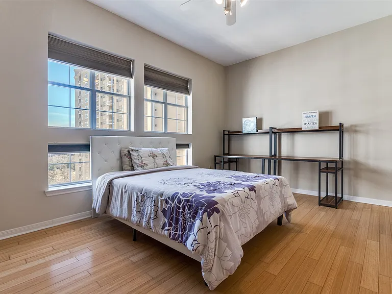 3225 Turtle Creek Blvd #1017 — Photo 7