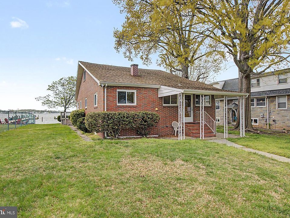 1st image of 826 Cold Spring Rd