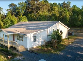 420 H Bond Rd, Chatsworth, GA 30705