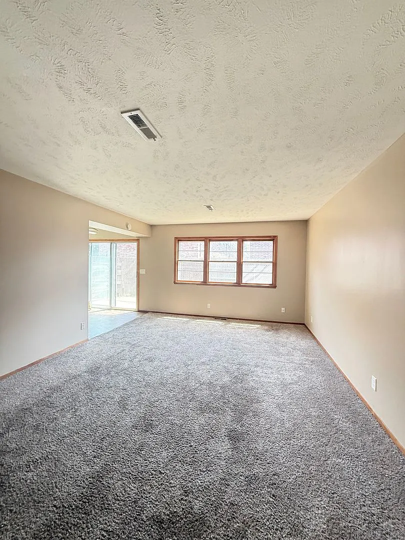 203 W 29th Avenue — Photo 1