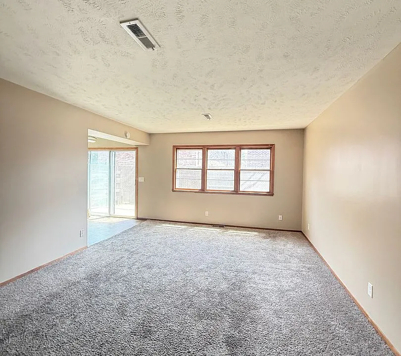 203 W 29th Ave