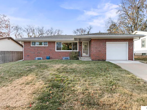 4107 S 20th St, Lincoln, NE 68502