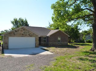 213 Beavers Dr, Sherman, TX 75092