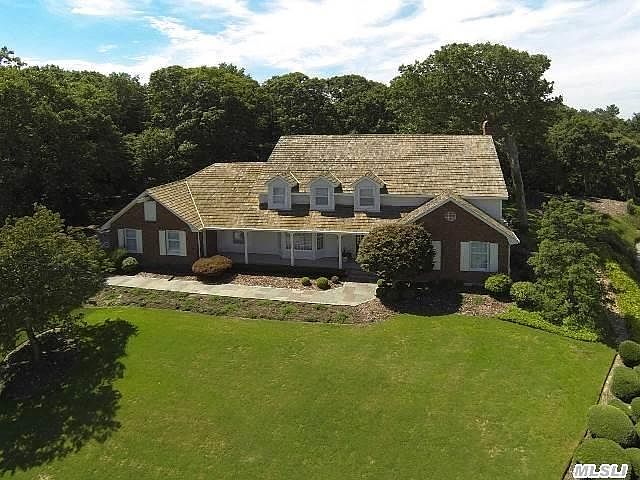 1st image of 4 Driftwood Ct