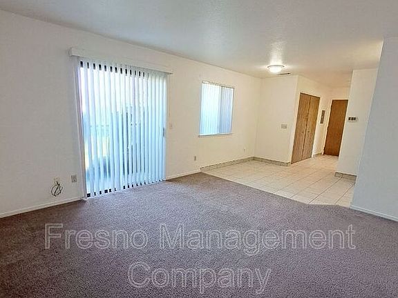 4th image of 950 W McKinley Ave APT 104