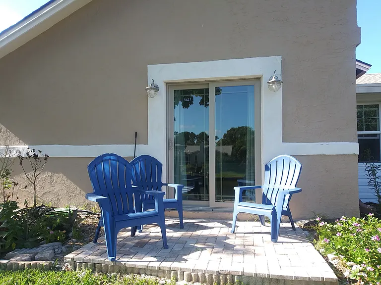 9 Collinson Ct — Photo 4