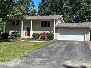 4103 Kennedy Rd, Taylorville, IL 62568