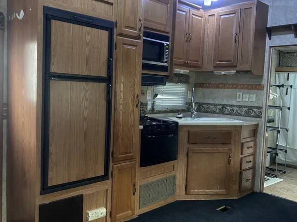 1206 S 2nd St #6, Ripley, OH 45167