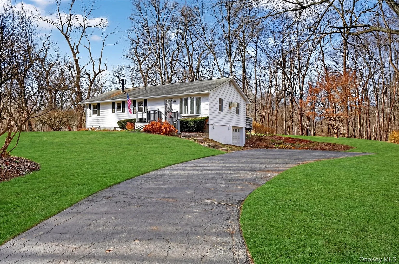 1360 State Route 208 photo 1