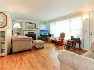 83 T St, Springfield, OR 97477