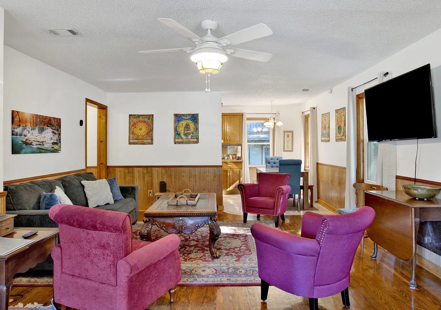 Cozy Furnished Cottage close to NAS and Downtown Pensacola — Photo 3