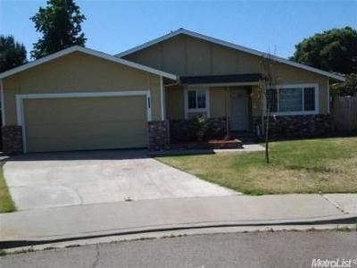 1920 Cody Ct, Turlock, CA, 95380