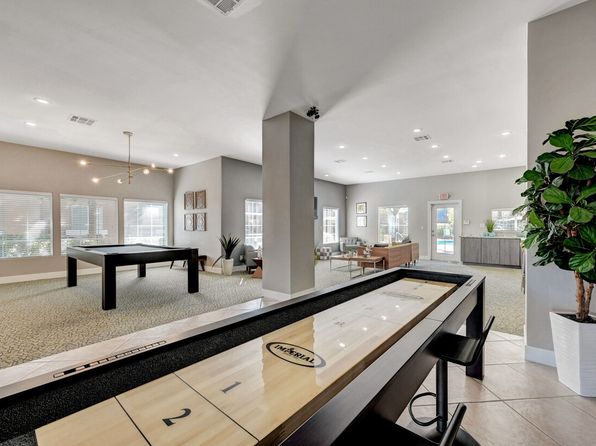 595 S Green Valley Pkwy APT 622