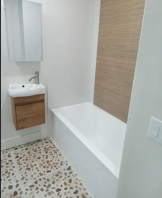 2 bed, 800 sqft, $2,100 — Photo 4