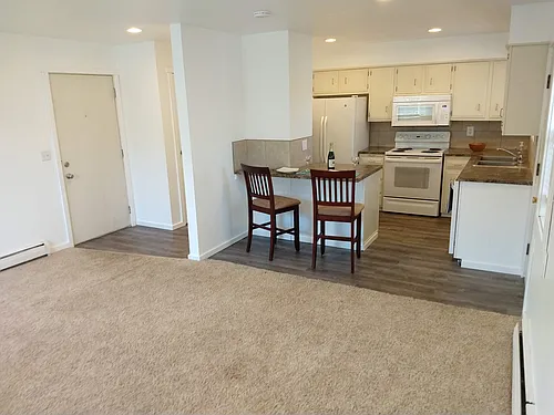 6330 E 31st Ave #4 Photo 1 6330 E 31st Ave #4 Photo 1