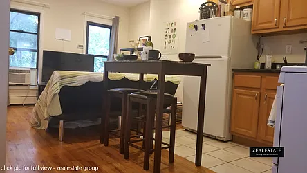 Rented by ZealEstate Group Inc