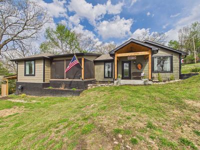 433 Combs Ave, Cotter, AR, 72626