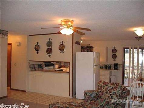 4th image of 53 Winnebago Dr