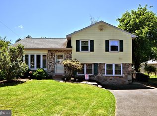 1355 Carroll Dr, Southampton, PA 18966